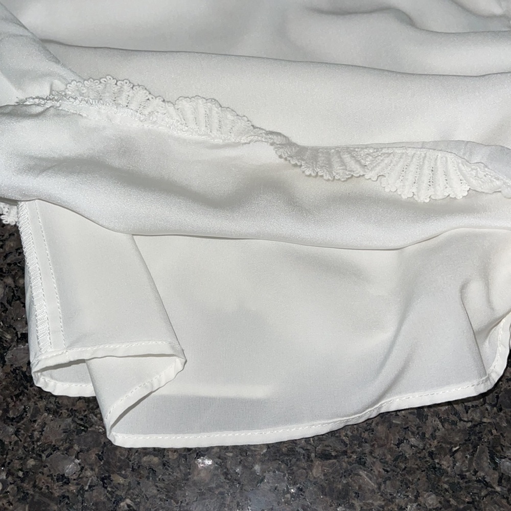 Jen’s Pirate Booty For Free People White/Ivory Lace And Satin Sleeveless… - Picture 10 of 10